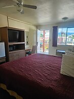 Camaray Motel