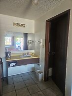 Camaray Motel