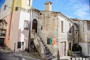 Casa Lanzara