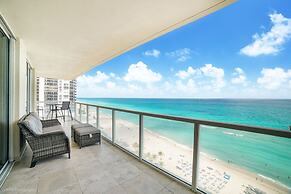 Balcony on the Ocean Picture Perfect