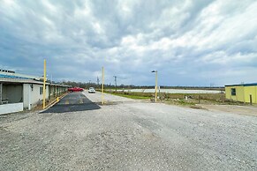 Shamrock Kings Inn By Oyo Marked Tree I-555