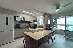 Makaranduba Beach House