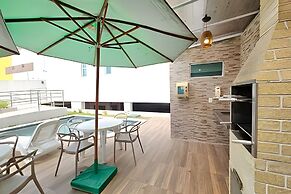 Makaranduba Beach House