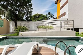 Makaranduba Beach House
