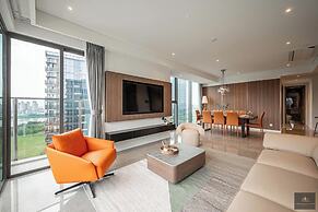 Metropole Residences Luxury Suite