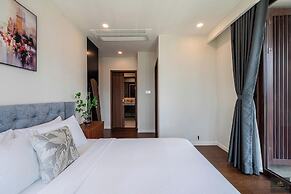 Metropole Residences Luxury Suite