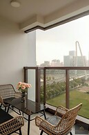 Metropole Residences Luxury Suite