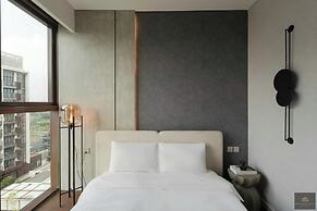 Metropole Residences Luxury Suite