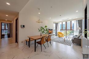 Metropole Residences Luxury Suite