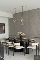 Metropole Residences Luxury Suite