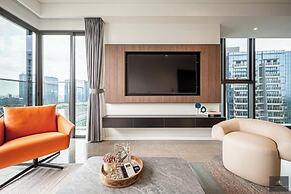 Metropole Residences Luxury Suite