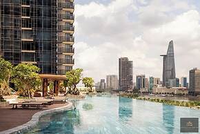 Metropole Residences Luxury Suite