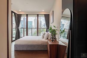 Metropole Residences Luxury Suite