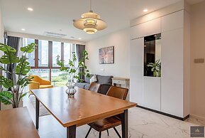 Metropole Residences Luxury Suite