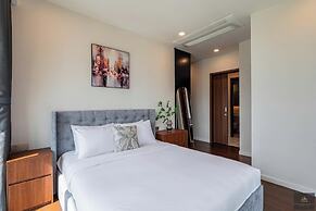 Metropole Residences Luxury Suite