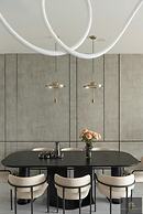 Metropole Residences Luxury Suite