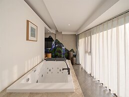 Changtai Fruit Hostel