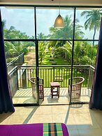 Aqua Marine Beach Hotel