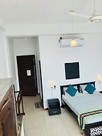Aqua Marine Beach Hotel