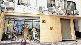 Era Apartment Thinh Hao