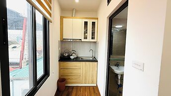 Era Apartment Thinh Hao