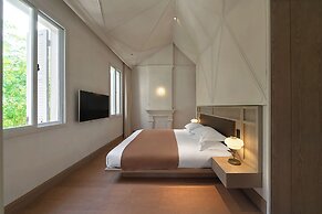 White House Monet Garden Coffee