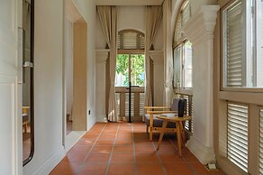 White House Monet Garden Coffee