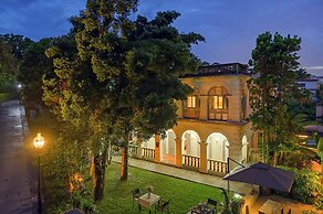 White House Monet Garden Coffee