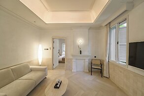 White House Monet Garden Coffee