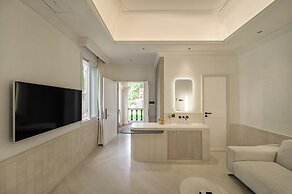 White House Monet Garden Coffee