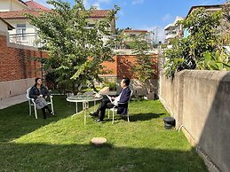 White House Monet Garden Coffee