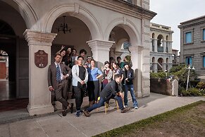 White House Monet Garden Coffee