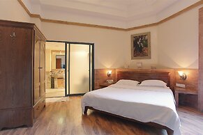 White House Monet Garden Coffee