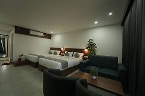 GEORJOYS HOTELS & RESORTS