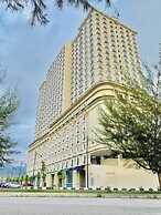 Champs Elysees Homestay by Landmark