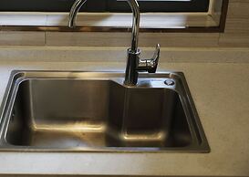 R&F Hotel and Apartment