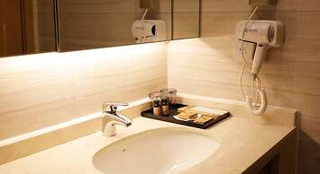 R&F Hotel and Apartment