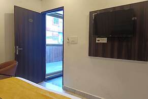 Airport Hotel Classic Crowne