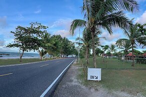 Beach Rock Resort Belitung