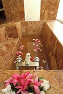 Beach Rock Resort Belitung