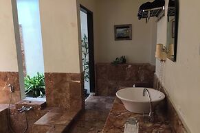 Beach Rock Resort Belitung