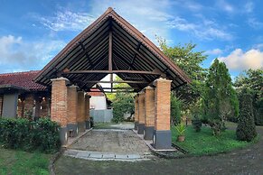 Beach Rock Resort Belitung