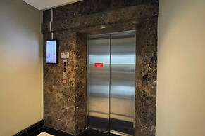 El Royale By Farizi Rooms