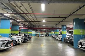 El Royale By Farizi Rooms