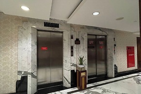 El Royale By Farizi Rooms