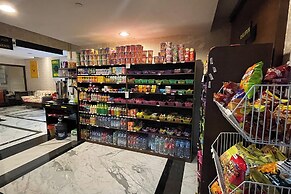 El Royale By Farizi Rooms