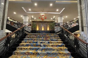 El Royale By Farizi Rooms