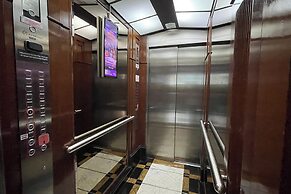 El Royale By Farizi Rooms