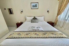 Whiterose Guesthouse