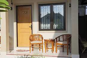 Whiterose Guesthouse